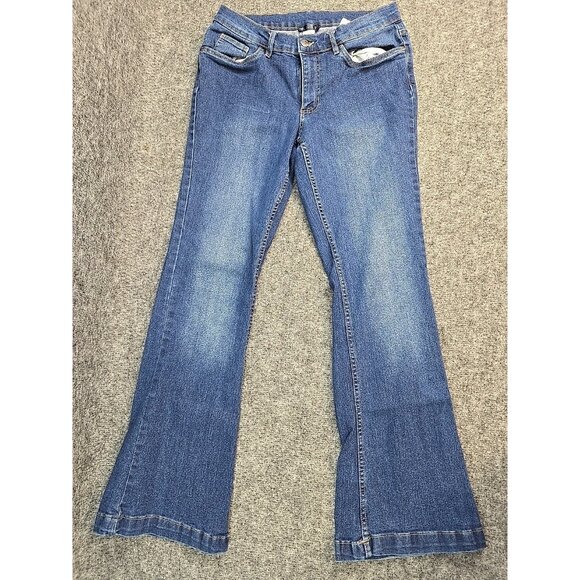 Venus Blue Jeans Size 8 Medium Wash Boot Cut Mid Rise - Picture 1 of 6
